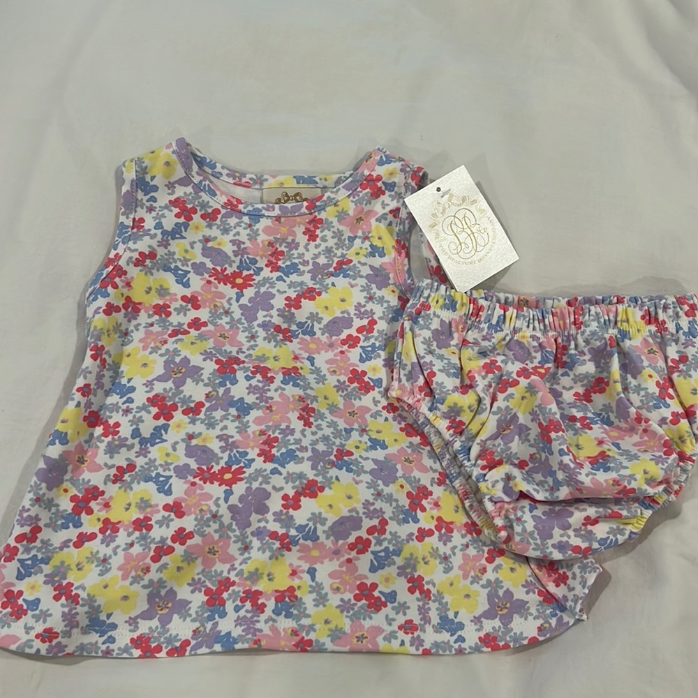 NWT love you back set with bloomer in coral gables garden